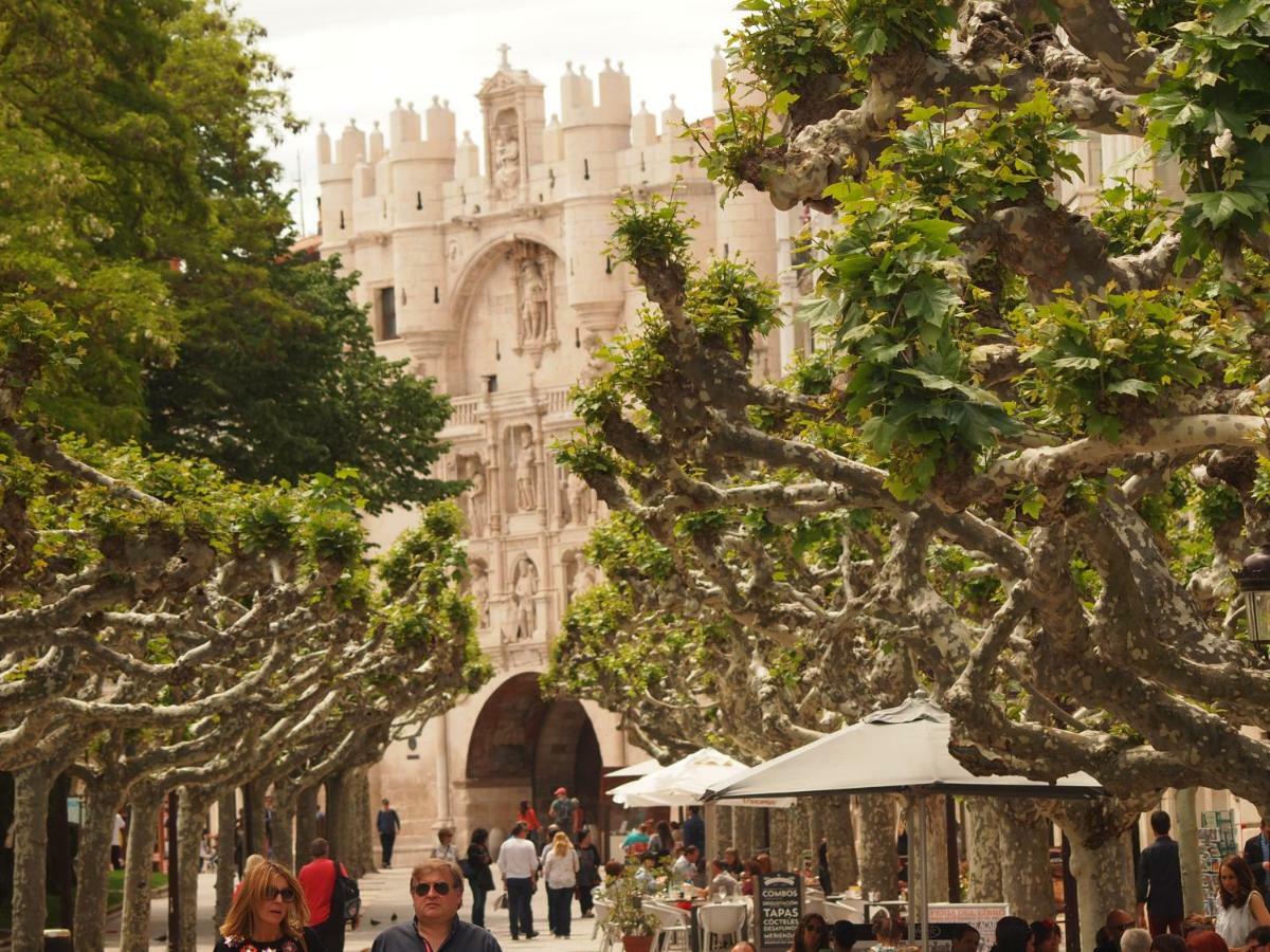 Catedral Burgos Exterior foto